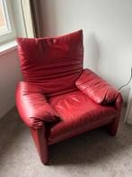 Stoel/fauteuil > Cassina Maralunga, Ophalen, Minder dan 75 cm, Leer, Zo goed als nieuw