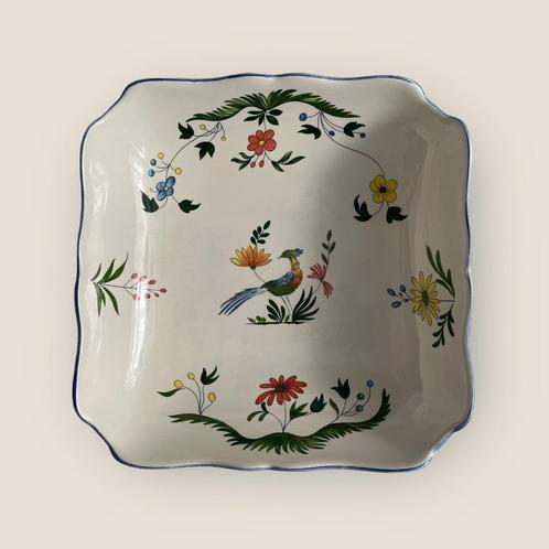 Gien Oiseaux de Paradis vierkante saladeschaal, Antiek en Kunst, Antiek | Schalen, Ophalen of Verzenden