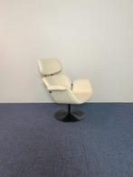 2 x Design draaifauteuil Artifort Big Tulip - wit leder, Ophalen, Gebruikt, 75 tot 100 cm, Metaal