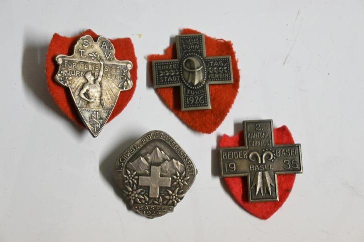 antieke jaren 20 turn spelden zwitserland turnen jodelen, Verzamelen, Speldjes, Pins en Buttons, Zo goed als nieuw, Speldje of Pin