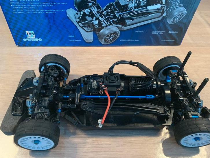 Tamiya TT-02r tt02 tt02r met hop-ups, Hobby en Vrije tijd, Modelbouw | Radiografisch | Auto's, Zo goed als nieuw, Auto onroad