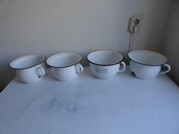 Pispot, po, antiek emaille, 7 stuks beschikbaar voor biedingen