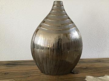 Buikvaas   kleur zilver  beschikbaar voor biedingen