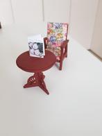 Te koop leunstoel + tafeltje (1:12), Verzamelen, Poppenhuizen en Toebehoren, Ophalen of Verzenden, Zo goed als nieuw, Poppenhuis
