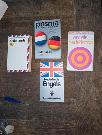 Woordenboek  beschikbaar voor biedingen