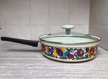 Jr 70 Villeroy& Boche  Acapulco  emaille Hapjespan - Vintage beschikbaar voor biedingen