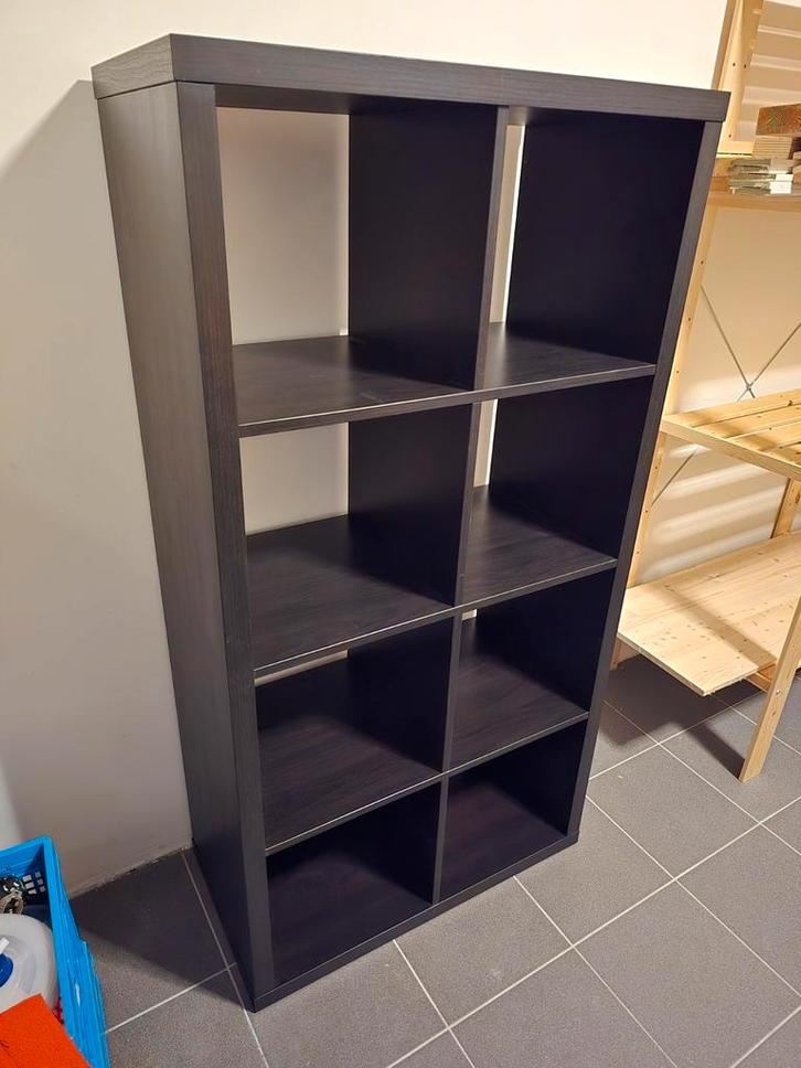 Zwarte bruine Kallax kast, Huis en Inrichting, Kasten | Boekenkasten, Gebruikt, 50 tot 100 cm, 100 tot 150 cm, 25 tot 50 cm, Met plank(en)