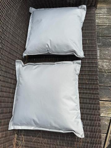 Unique Living Sierkussens voor buiten beschikbaar voor biedingen
