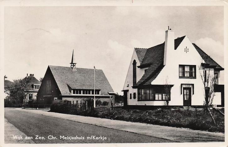 U975 Wijk aan Zee Chr Meisjeshuis met Kerkje uitg Schellevis, Verzamelen, Ansichtkaarten | Nederland, Gelopen, Noord-Holland, Ophalen of Verzenden