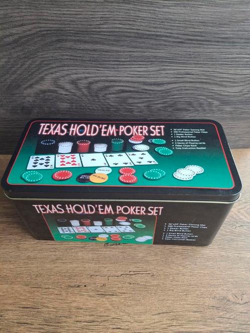 Dit is een Texas Hold'em pokerset, Hobby en Vrije tijd, Gezelschapsspellen | Kaartspellen, Zo goed als nieuw, Ophalen of Verzenden