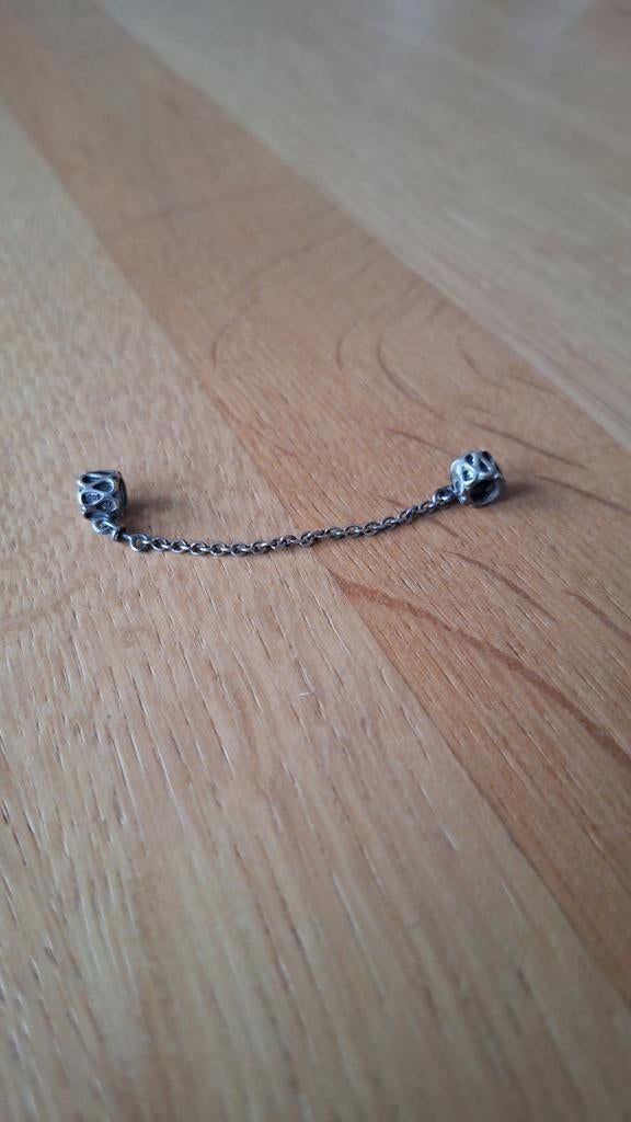 Pandora zilver veiligheidsketting voor armband of ketting, Sieraden, Tassen en Uiterlijk, Bedels, Ophalen of Verzenden, Zo goed als nieuw
