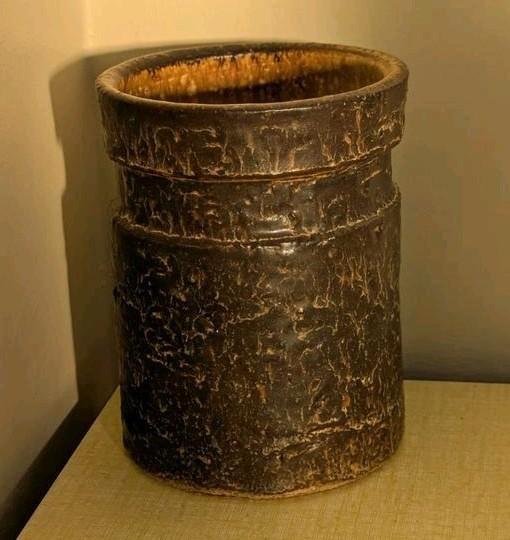 Vintage brutalist studio pottery vaze vase, Huis en Inrichting, Woonaccessoires | Vazen, Gebruikt, Overige kleuren, Minder dan 50 cm