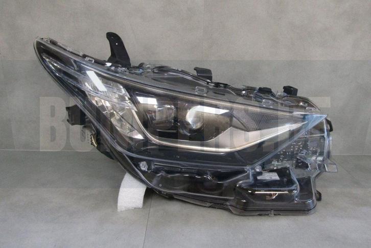 Koplamp Toyota Auris 2 FACELIFT LED 15-18 81110-02K60 RECHTS, Auto-onderdelen, Verlichting, Gebruikt, 6 maanden garantie, Ophalen of Verzenden