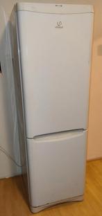 Indesit Koelvriescombinatie - Werkt nog prima!, Witgoed en Apparatuur, Koelkasten en IJskasten, Ophalen, Gebruikt, 200 liter of meer