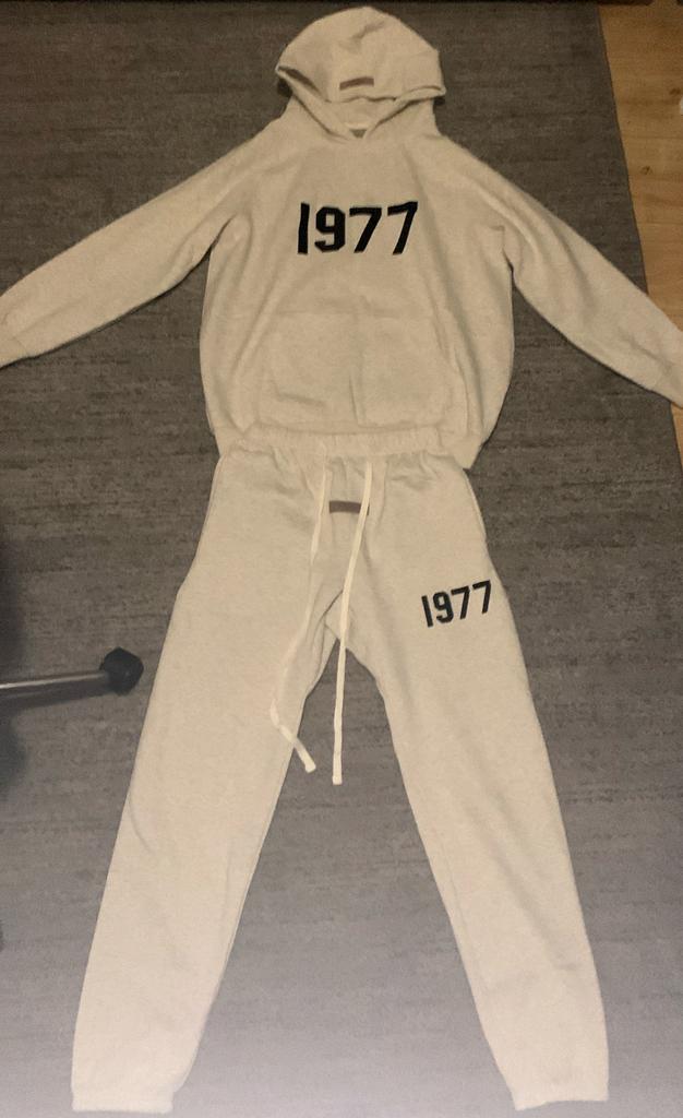 Essentials 1977 pak origineel maat s wit, Kleding | Heren, Truien en Vesten, Ophalen, Nieuw, Maat 46 (S) of kleiner, Wit