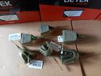 Elastiek Pellet Feeders (15+25+35 grams)....136stuks...€75,-