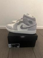 Jordan 1 Mid Grey Smoke sail (41), Kleding | Heren, Schoenen, Overige kleuren, Nieuw, Ophalen of Verzenden, Sneakers of Gympen