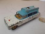 Corgi Toys 437 SUPERIOR AMBULANCE 1964 (B) Sloop/onderdelen., Ophalen of Verzenden, Gebruikt, Auto, Corgi