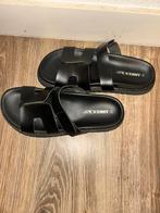 Nieuwe Annrocks slippers - Maat 39, Ophalen of Verzenden, Nieuw, Zwart, Slippers