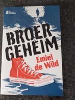 Broer geheim van emiel de wild, Boeken, Ophalen of Verzenden, Zo goed als nieuw