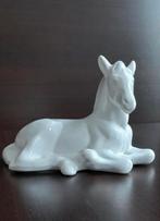 Franse Art Deco keramische wite veulen paard beeld, Antiek en Kunst, Antiek | Keramiek en Aardewerk, Ophalen of Verzenden