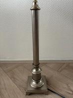 Klassieke schermerlamp / tafellamp zilverkleurig metaal., Ophalen of Verzenden, Zo goed als nieuw, Metaal, Minder dan 50 cm