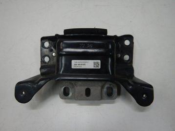 Skoda SuperB Motorsteun Baksteun 5Q0199555BG beschikbaar voor biedingen