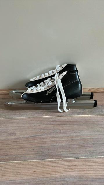 Lage Noren - Maat 34 beschikbaar voor biedingen