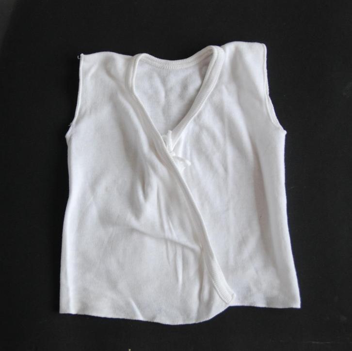 Vintage baby hemdje hemd 60s, Antiek en Kunst, Antiek | Kleding en Accessoires, Kinderen, Ophalen of Verzenden