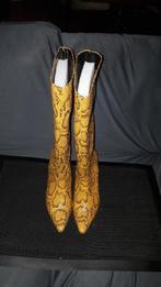 laarzen met slangen print, Ophalen, Hoge laarzen, Geel, Gedragen