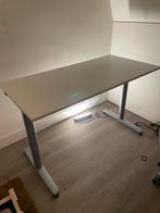Bureau Ikea gratis, Ophalen, Zo goed als nieuw