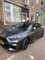 BMW 2-Serie Gran Coupé M235i 306pk Xdrive Aut 2020 Grijs, Auto's, 1998 cc, Zwart, 4 cilinders, Parkeerassistent