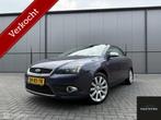 Ford Focus 2.0-16V Titanium Cabrio | Dealer ond | Leder | AC, Auto's, Ford, Gebruikt, Beige, 4 cilinders, Handgeschakeld