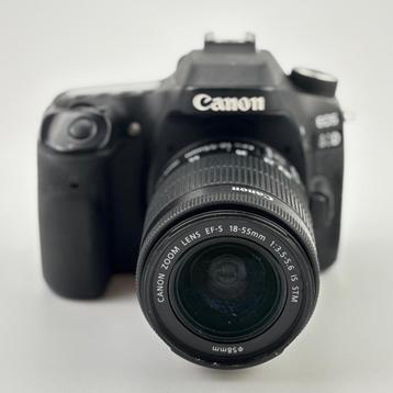 Canon EOS 80D + EF-S 18-55 1:3.5-5.6 IS STM Lens beschikbaar voor biedingen