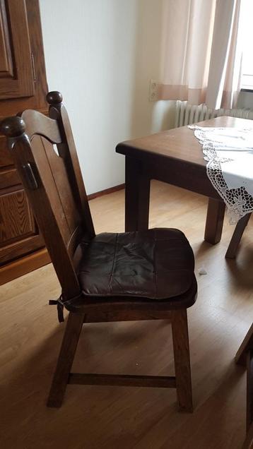 4 vintage eiken stoelen