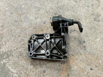 Airco compressor montage steun spanrol 3 / 5 / 7 E46 E38 E39 beschikbaar voor biedingen