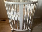Stokke Sleepi Mini V3 - Wieg incl matras en Sleepi Mesh, Ophalen, Zo goed als nieuw, Wieg