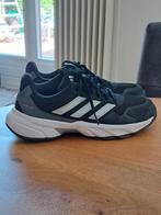 Adidas tennisschoen maat 39 1/3, Adidas, L00, Schoenen, Ophalen of Verzenden
