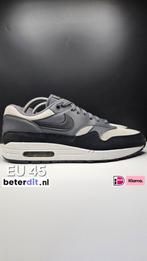 Nike Air Max 1 'Dark Grey' Maat: 45, Kleding | Heren, Schoenen, Ophalen of Verzenden, Zo goed als nieuw, Zwart