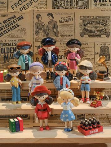 (New) Molinta - Retro Girls Series Blind Box Figurine beschikbaar voor biedingen