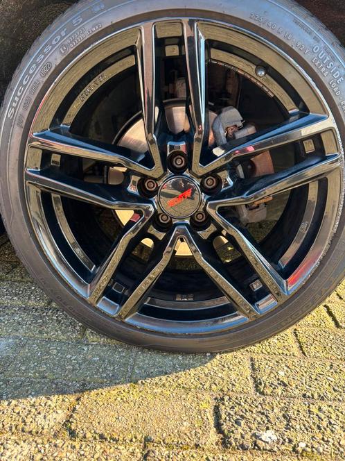 Alutec 18 inch 225/40/R18 5x105 astra j velgen, Auto-onderdelen, Banden en Velgen, Banden en Velgen, Zomerbanden, 18 inch, 225 mm