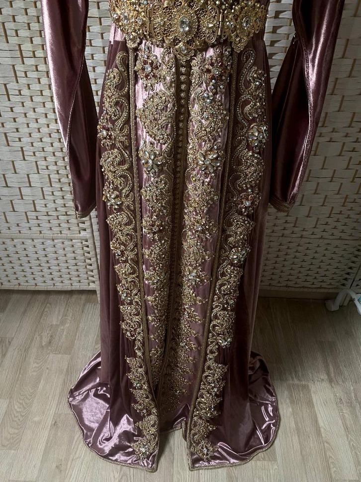 Marokkaanse Takshita voor Nikkah / Verlovings Feest, Kleding | Dames, Gelegenheidskleding, Zo goed als nieuw, Overige typen, Maat 38/40 (M)