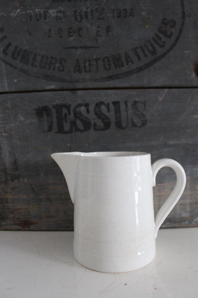 Oud brocante bandenkannetje off white Boch *Pronck & Praal*, Antiek en Kunst, Curiosa en Brocante, Ophalen of Verzenden