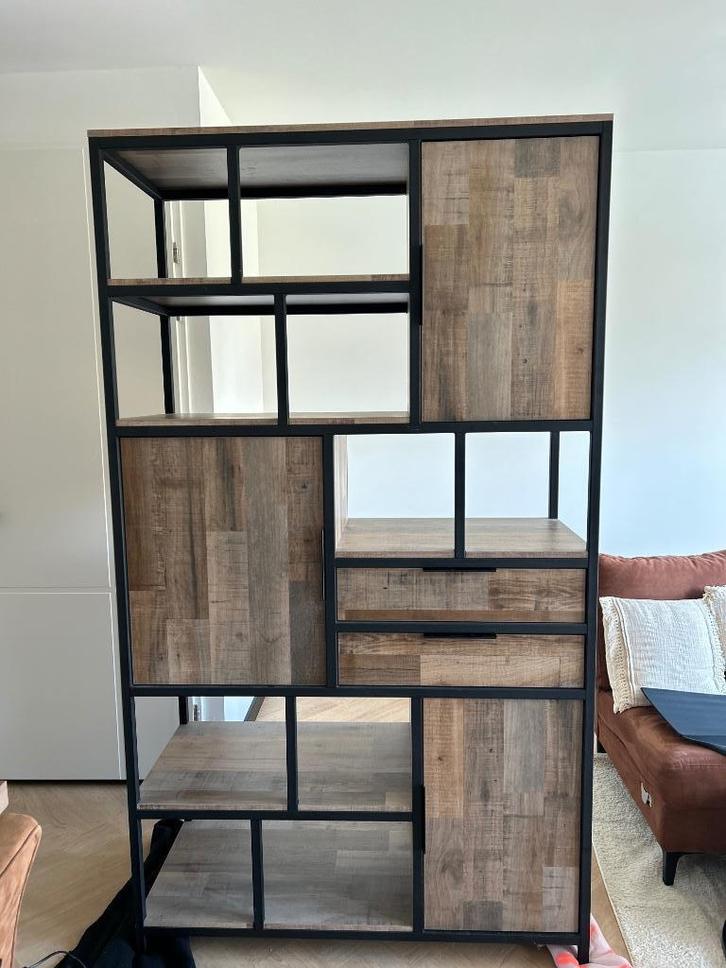 Kast industrieel, Huis en Inrichting, Kasten | Wandmeubels, Zo goed als nieuw, 200 cm of meer, Minder dan 150 cm, 25 tot 50 cm