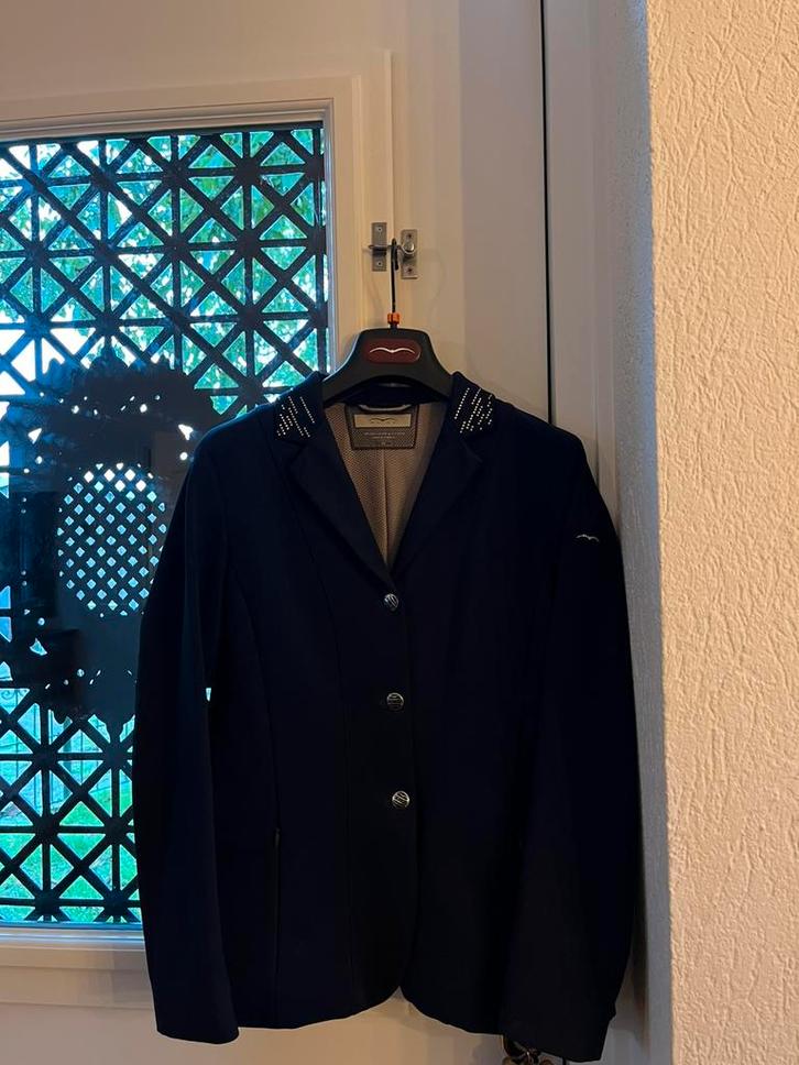 mooi donkerblauw animo wedstrijdjasje maat 13 ( jaar ), Dieren en Toebehoren, Paardrijkleding, Zo goed als nieuw, Bovenkleding