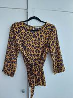Pigalle gele blouse met panterprint en ceintuur maat S 36, Kleding | Dames, Bruin, Verzenden, Pigalle, Zo goed als nieuw