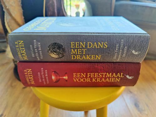 George R.R. Martin - Lied van ijs en vuur (2x hardcover), Boeken, Fantasy, Gelezen, Ophalen of Verzenden