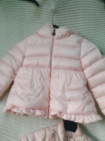 Moncler jas winterjas maat 98 als nieuw design designer merk beschikbaar voor biedingen