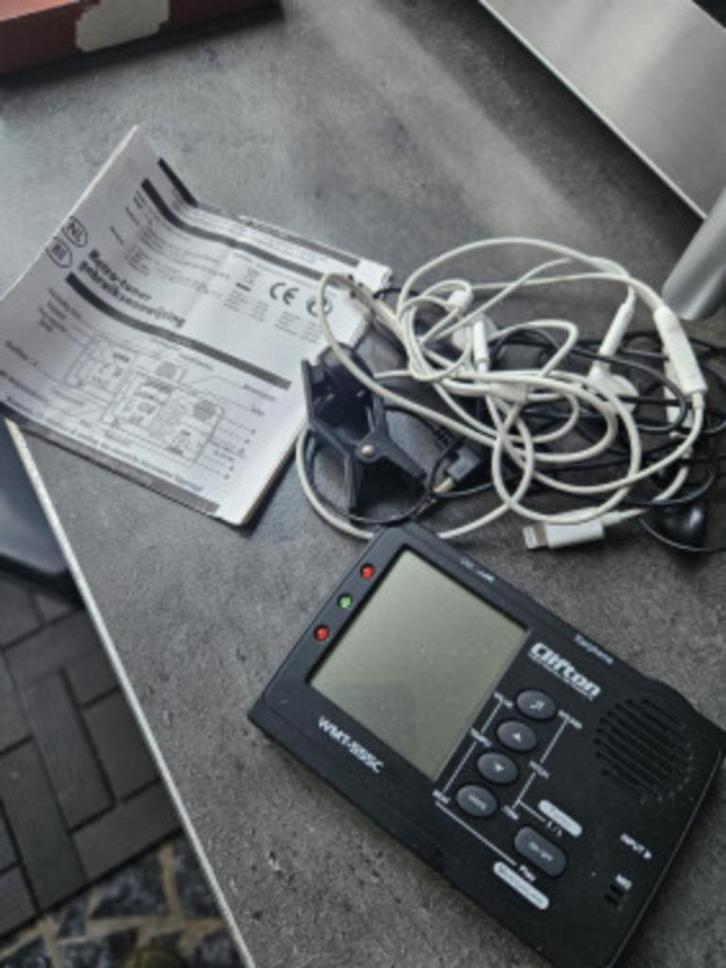 Zgan Clifton WMT 555 C metro tuner met stemapparaat en metro, Muziek en Instrumenten, Instrumenten | Toebehoren, Zo goed als nieuw