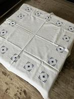 Geborduurd vintage wit blauw vierkant tafellaken 92*92cm, Ophalen of Verzenden